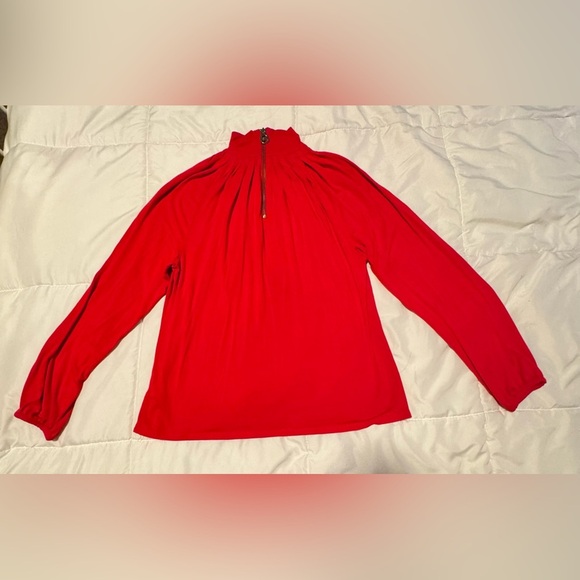 Michael Kors Red Turtle Neck Women's
Blouse Top - Picture 11 of 11